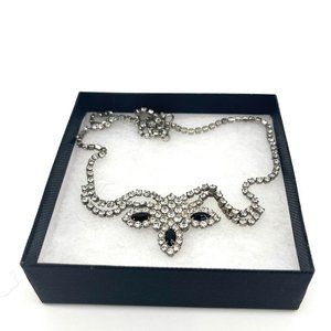 Costume Jewelry Necklace. Beautiful Vintage Keepsake.